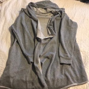 Open cardigan style sweatshirt. 😊